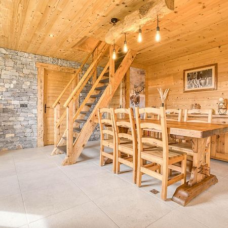 エパニ・メツ・テッシLe Chamois, Chez Le Charpentier D'Antan, La Chaleur Du Bois, Le Calme De La Campagneアパートメント エクステリア 写真