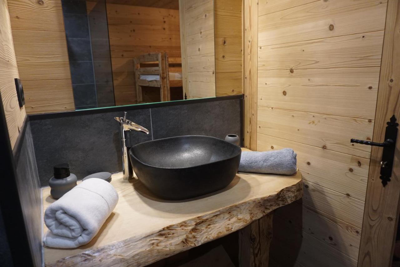 エパニ・メツ・テッシLe Chamois, Chez Le Charpentier D'Antan, La Chaleur Du Bois, Le Calme De La Campagneアパートメント エクステリア 写真