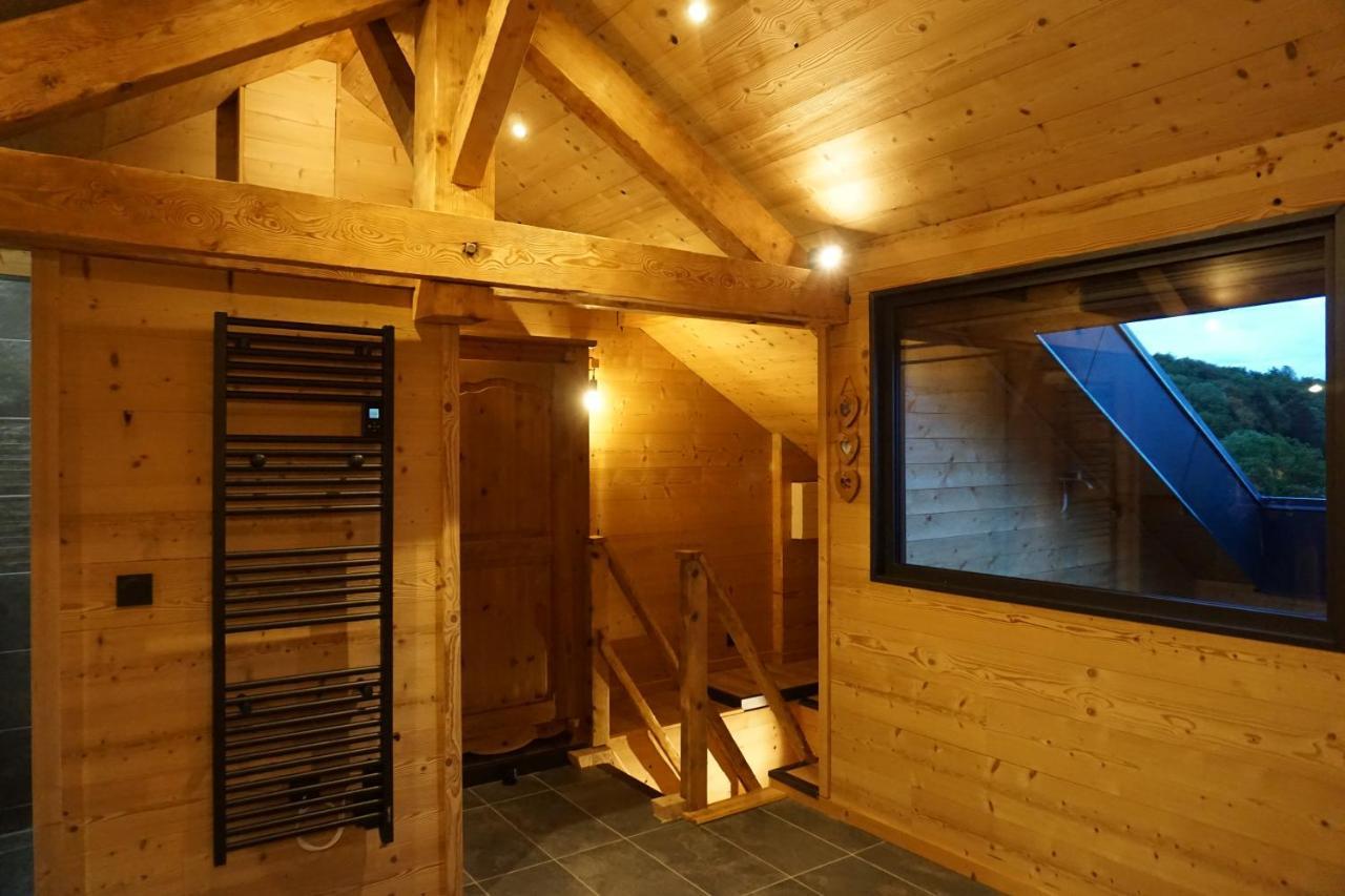 エパニ・メツ・テッシLe Chamois, Chez Le Charpentier D'Antan, La Chaleur Du Bois, Le Calme De La Campagneアパートメント エクステリア 写真